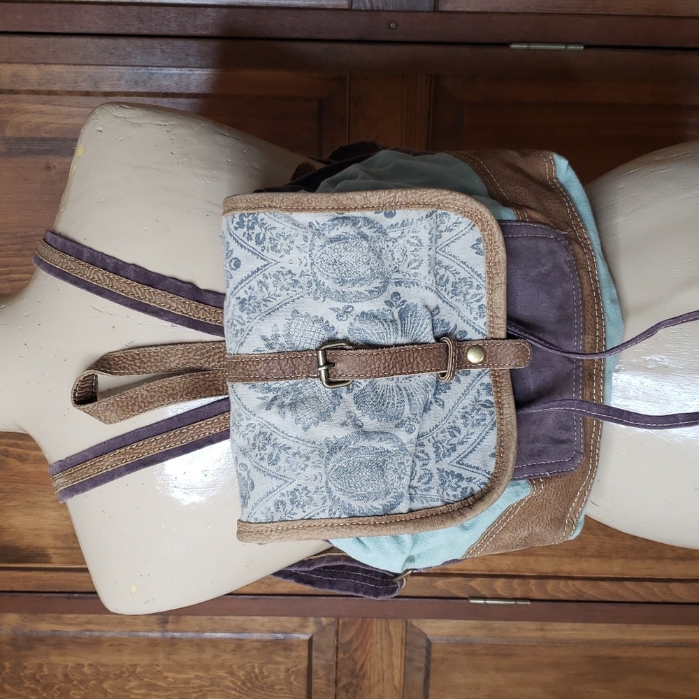 Myra Bag SOLEMN Canvas Backpack